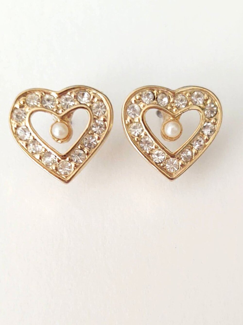 Gold, faux diamond and faux pearl heart earrings